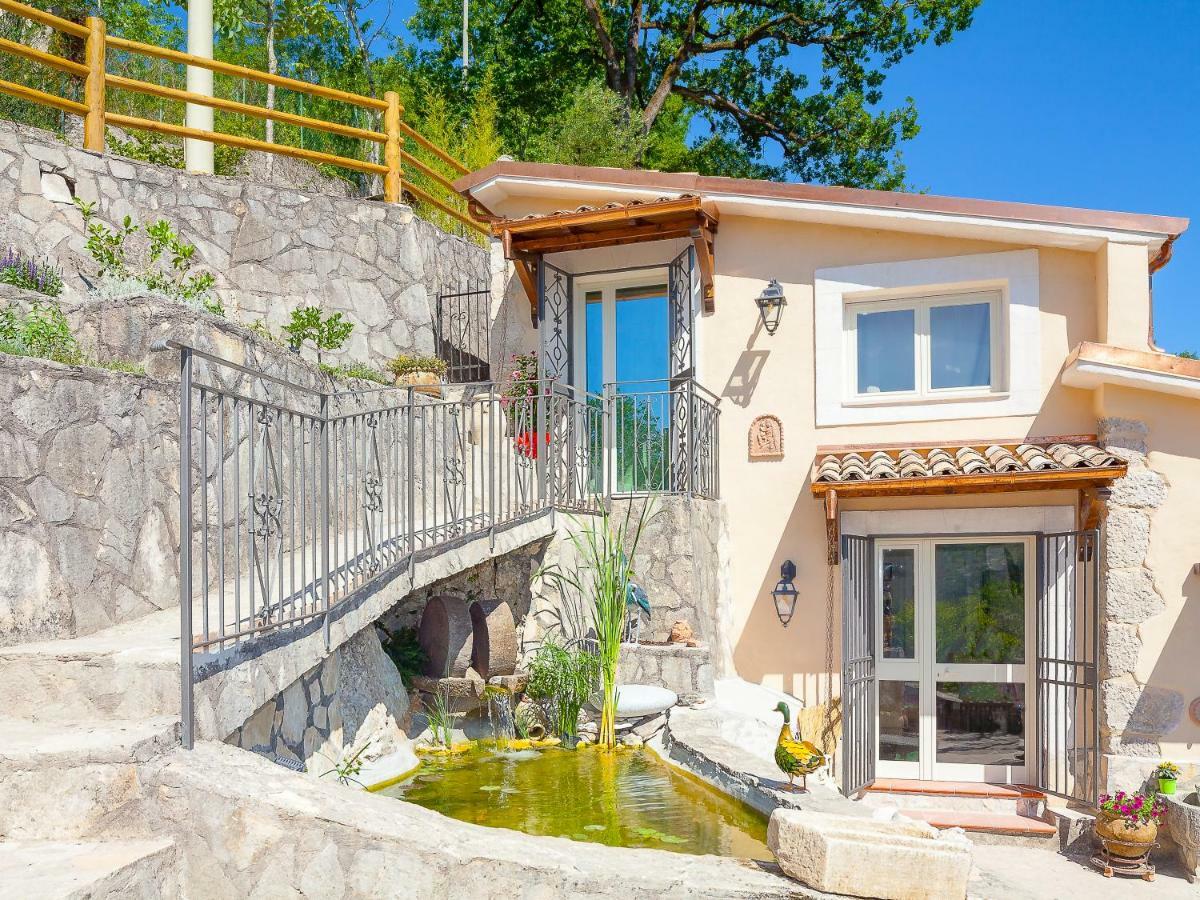 La Casa Sul Lago Posta Fibreno Ngoại thất bức ảnh